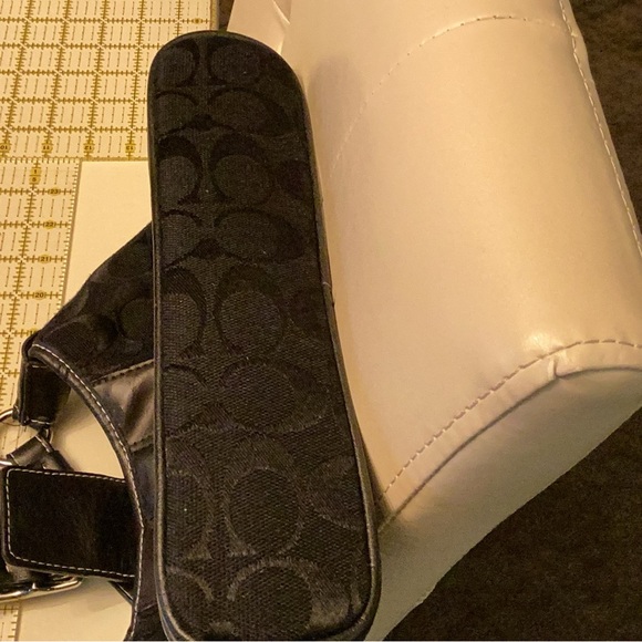 Coach Purse - Picture 2 of 6